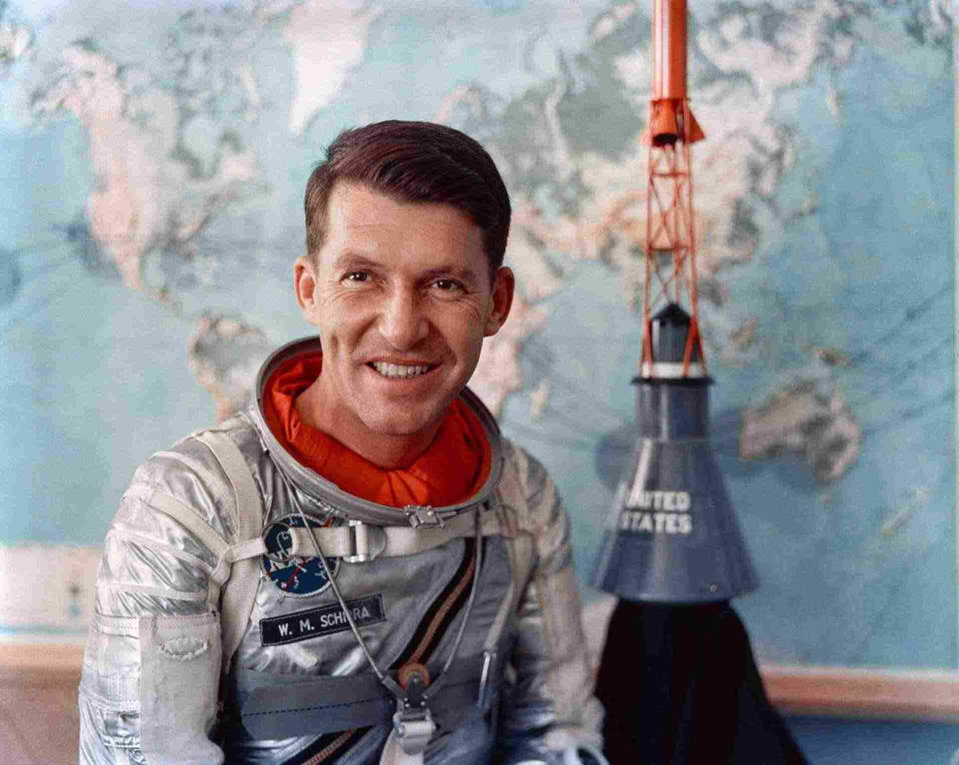 Astronauta Walter M. Schirra Jr.  (1962)
